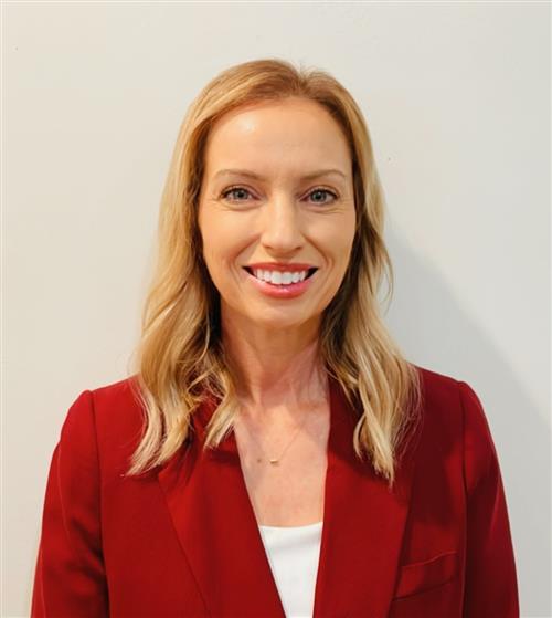 Andrea Maroney headshot